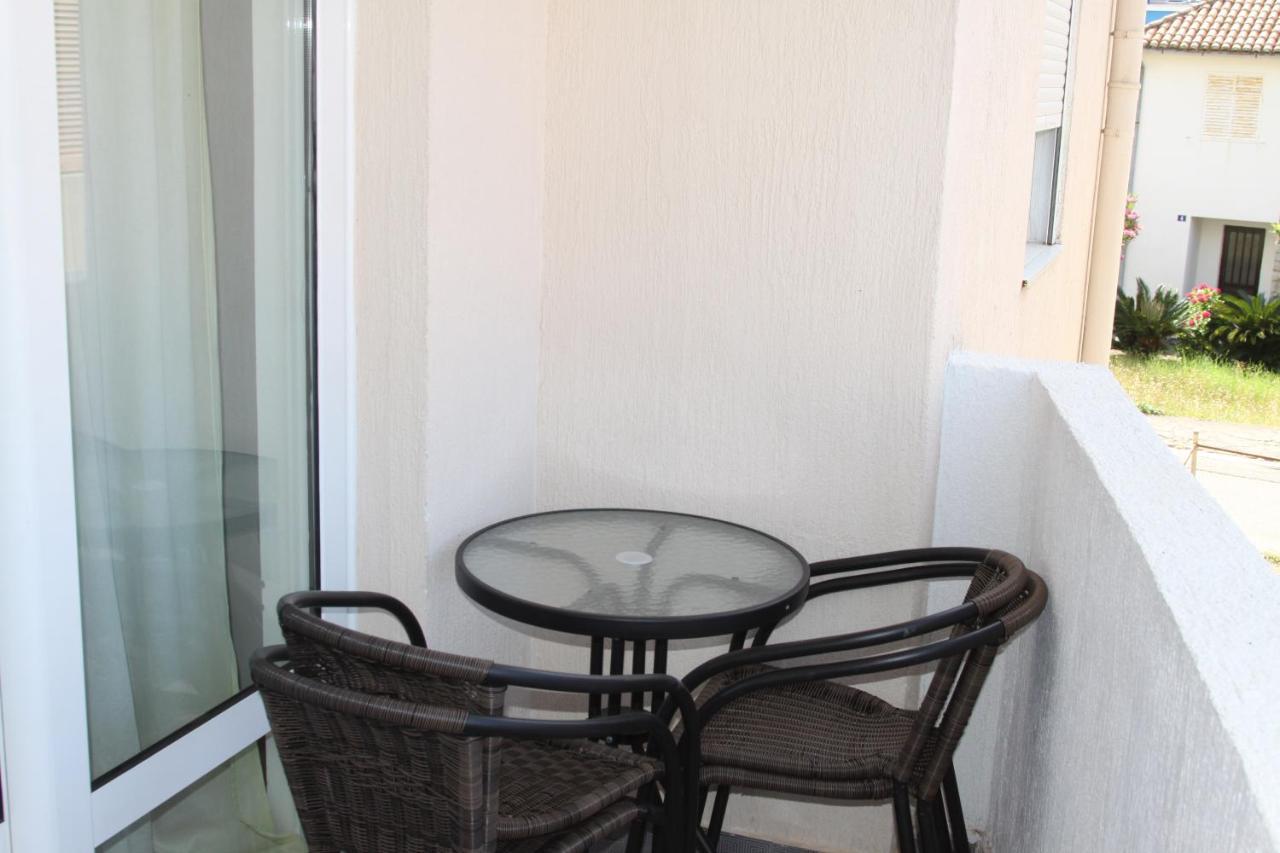 Apartments Becic بودفا المظهر الخارجي الصورة