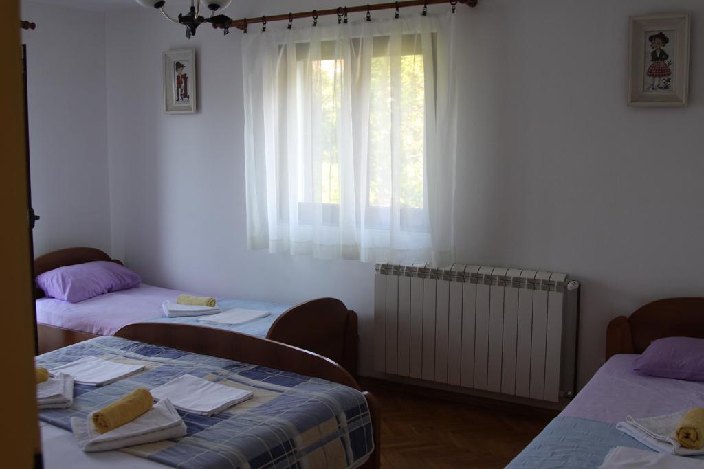 Apartments Becic بودفا المظهر الخارجي الصورة