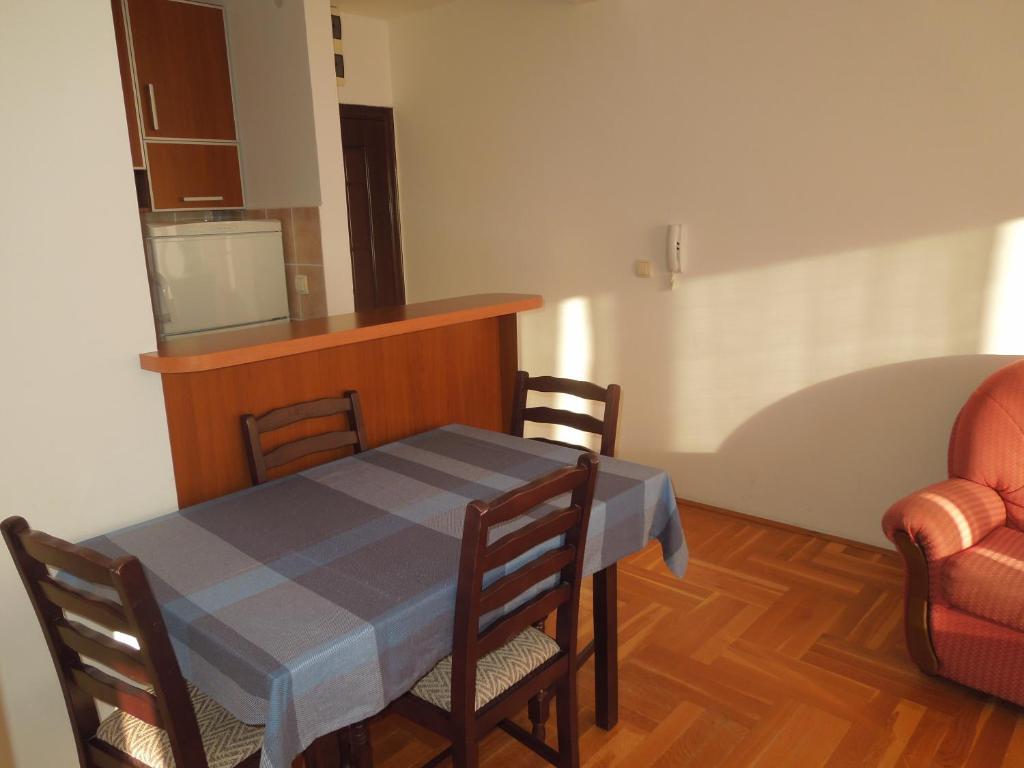 Apartments Becic بودفا الغرفة الصورة